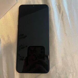 Real phone no brand name 
-brand new